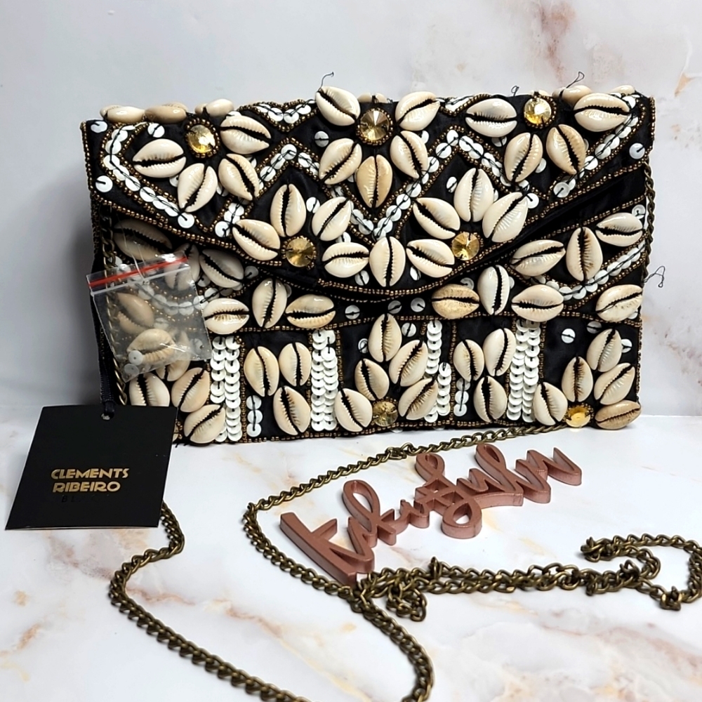 CLEMENTS RIBEIRO crossbody CLUTCH  SHELLS CONCH SEQUINS WHITE BLACK HAND…